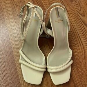 Sam Edelman Kia Block Heel Sandal. NEW